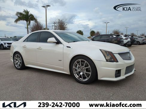 Used 2013 Cadillac CTS V image 1