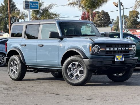 New 2025 Ford Bronco Big Bend AWD/4WD image 1