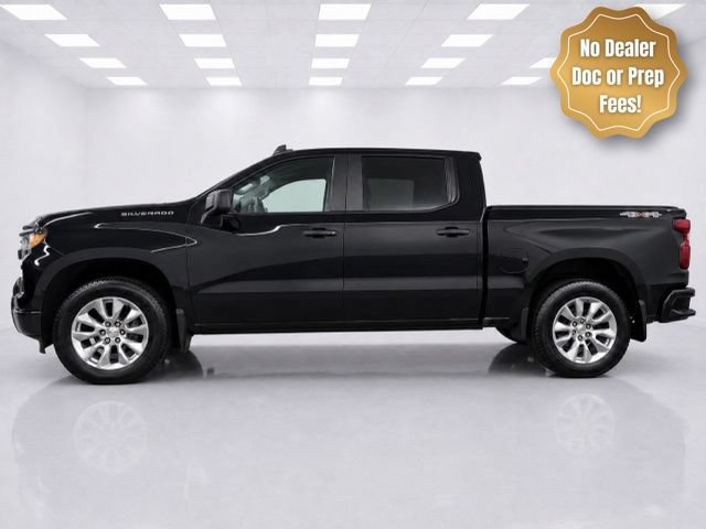 Used 2024 Chevrolet Silverado 1500 Custom AWD/4WD image 3