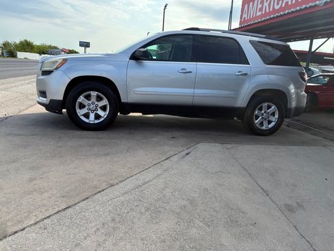 Used 2016 GMC Acadia SLE FWD image 17
