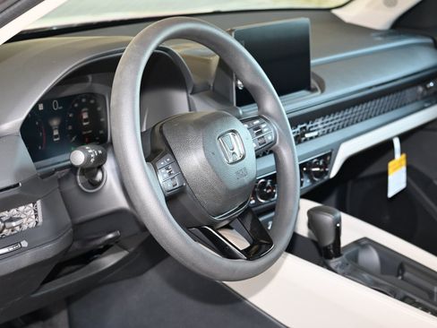 New 2026 Honda Accord SE image 10