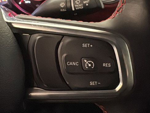 Used 2018 Jeep Wrangler Unlimited Rubicon image 14