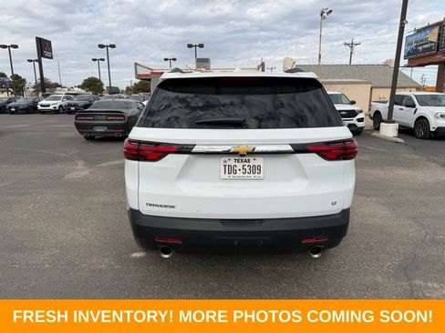 Used 2023 Chevrolet Traverse LT image 5