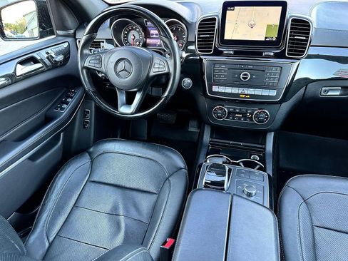 Used 2019 Mercedes-Benz GLS 550 4MATIC w/ Driver Assistance Package image 12