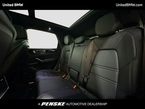 Used 2019 Porsche Cayenne image 13
