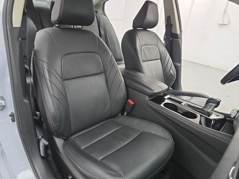 Certified 2023 Nissan Altima 2.5 SR w/ SR Premium Package image 10