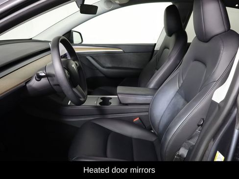 Used 2023 Tesla Model Y 2WD image 13