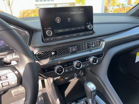 New 2025 Acura Integra A-Spec image 27