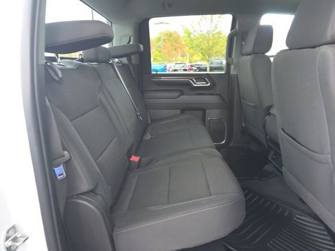 Used 2024 Chevrolet Silverado 2500 LT image 14