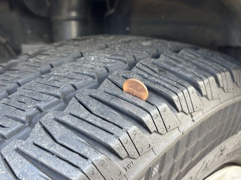 Used 2024 Ford Transit 350 XLT image 26