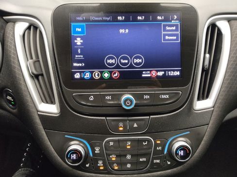 Used 2023 Chevrolet Malibu LT FWD image 25