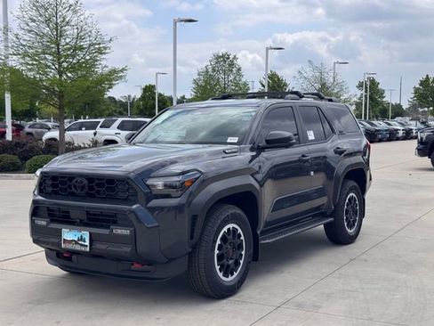New 2026 Toyota 4Runner 4WD image 8