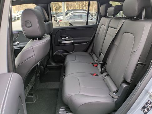 New 2026 Mercedes-Benz GLB 250 4MATIC image 16