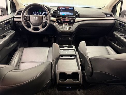Used 2025 Honda Odyssey EX-L image 31