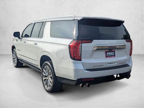 Used 2021 GMC Yukon XL Denali w/ Denali Ultimate Package image 8