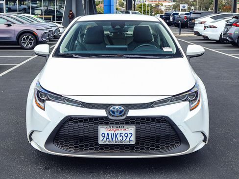 Used 2022 Toyota Corolla LE FWD image 16