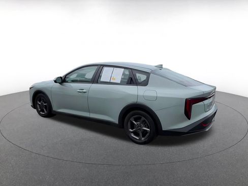 Used 2025 Kia K4 FWD image 10