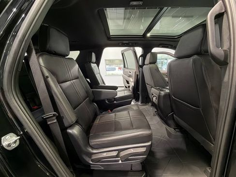 Used 2025 Chevrolet Tahoe High Country w/ Sun And Tow Package AWD/4WD image 14