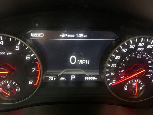 Used 2019 Kia Stinger GT1 AWD/4WD image 29