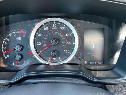 Used 2022 Toyota Corolla SE image 19