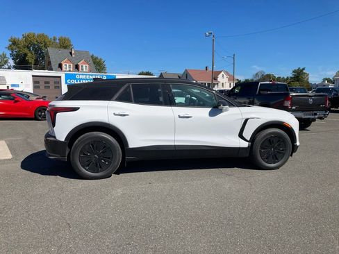 New 2026 Chevrolet Blazer EV LT AWD/4WD image 8