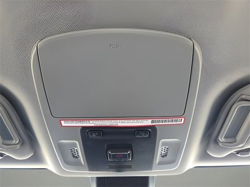 Used 2023 Toyota Camry LE image 31