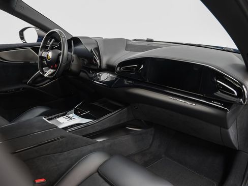 Certified 2023 Ferrari Purosangue AWD/4WD image 27