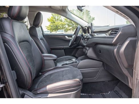 Used 2022 Ford Escape SEL w/ SEL Stealth AWD Package image 11