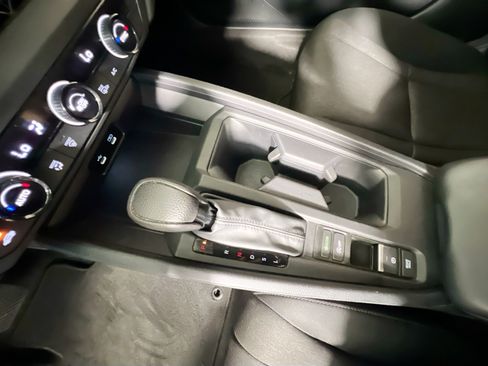 Used 2024 Honda Accord EX image 25