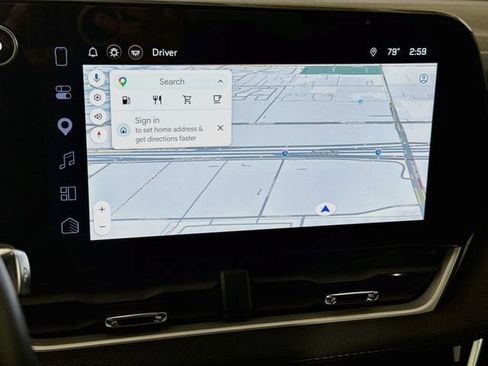 Used 2025 Chevrolet Equinox LT FWD image 13