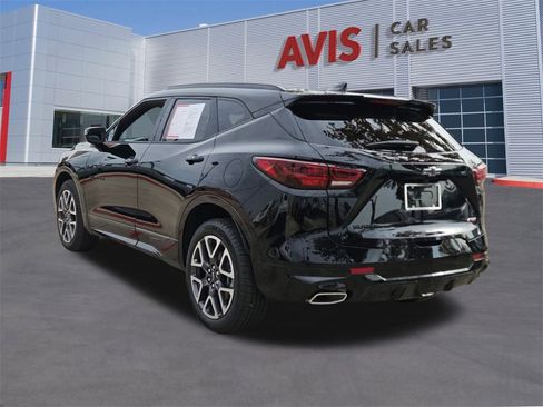 Used 2025 Chevrolet Blazer RS image 3