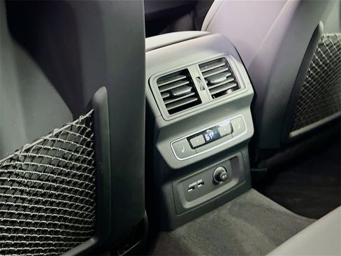 Used 2023 Audi Q5 2.0T Prestige image 26