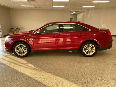 Used 2018 Ford Taurus SEL w/ Equipment Group 201A image 11