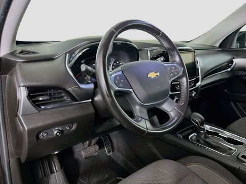 Used 2021 Chevrolet Traverse LT w/ LPO, Floor Liner Package AWD/4WD image 11