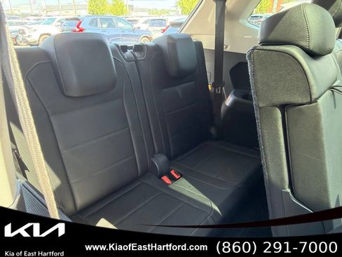 Used 2020 Volkswagen Tiguan SE FWD image 15