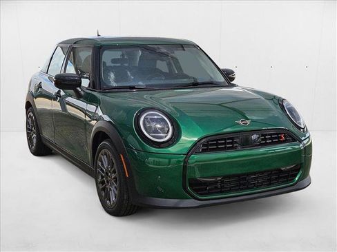 Used 2025 MINI Cooper S FWD image 3