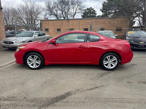 Used 2012 Nissan Altima 2.5 S FWD image 9