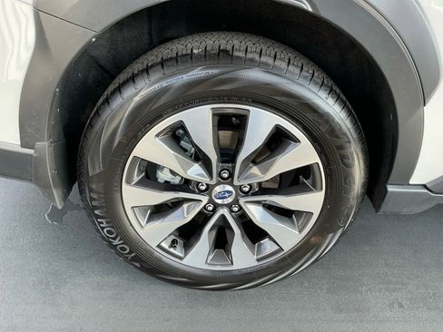 Used 2025 Subaru Outback Limited w/ Popular Package #2 image 29