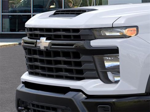 New 2025 Chevrolet Silverado 2500 W/T image 13