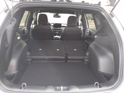 New 2026 Jeep Compass Limited image 15