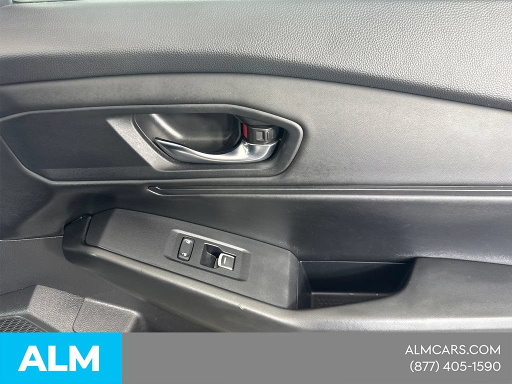 Used 2023 Honda Accord EX image 17