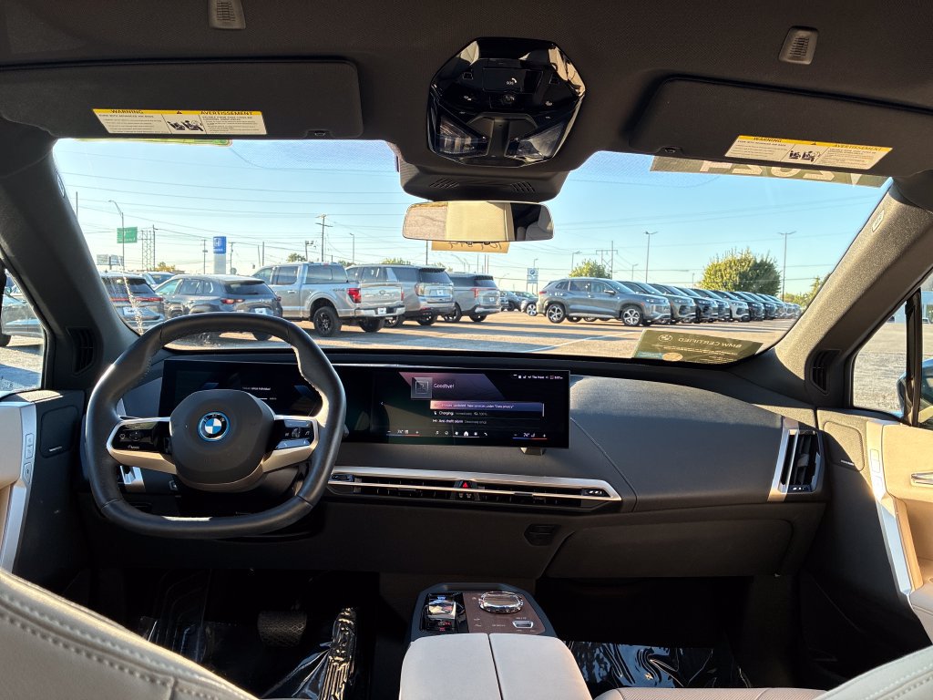 Certified 2024 BMW iX xDrive50 w/ Premium Package AWD/4WD image 21