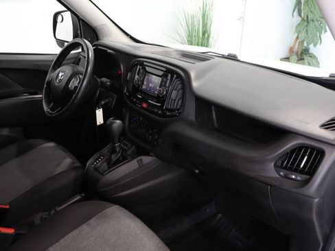 Used 2019 RAM ProMaster City Tradesman SLT FWD image 10