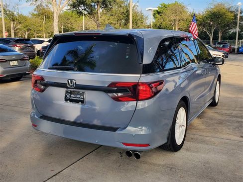Used 2023 Honda Odyssey Sport image 7