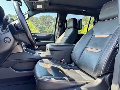 Used 2021 GMC Yukon XL AT4 w/ AT4 Premium Plus Package AWD/4WD image 26