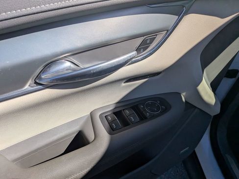 Certified 2022 Cadillac XT5 Premium Luxury image 12