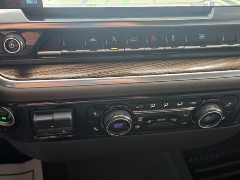 Used 2025 Chevrolet Silverado 1500 RST AWD/4WD image 23