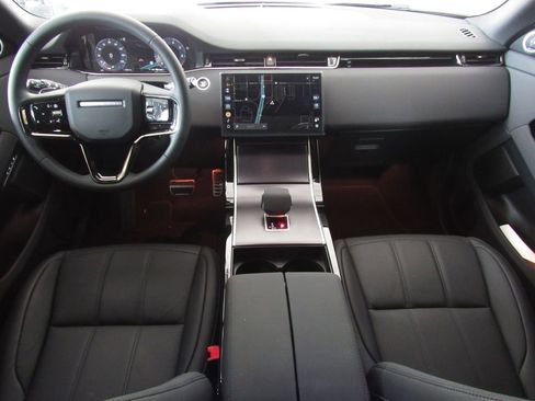 Used 2026 Land Rover Range Rover Evoque Dynamic SE image 28