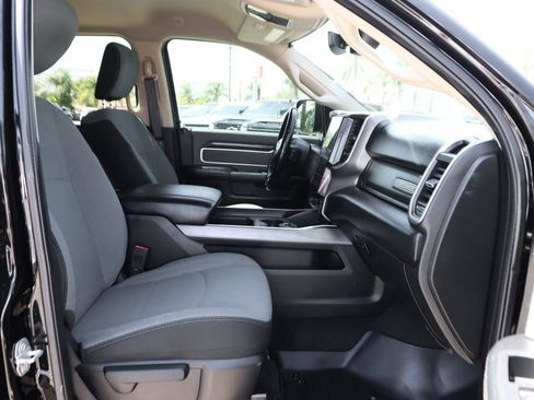 Used 2019 RAM 2500 Big Horn AWD/4WD image 40