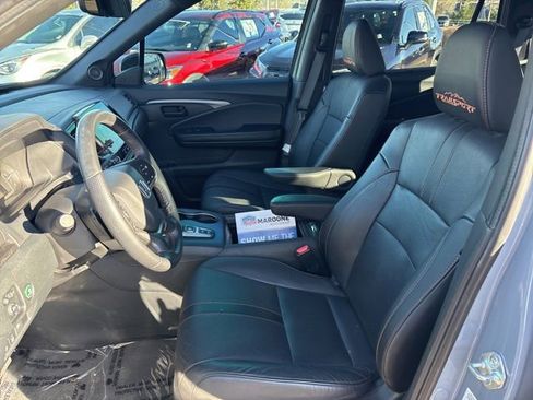 Used 2023 Honda Passport TrailSport image 5